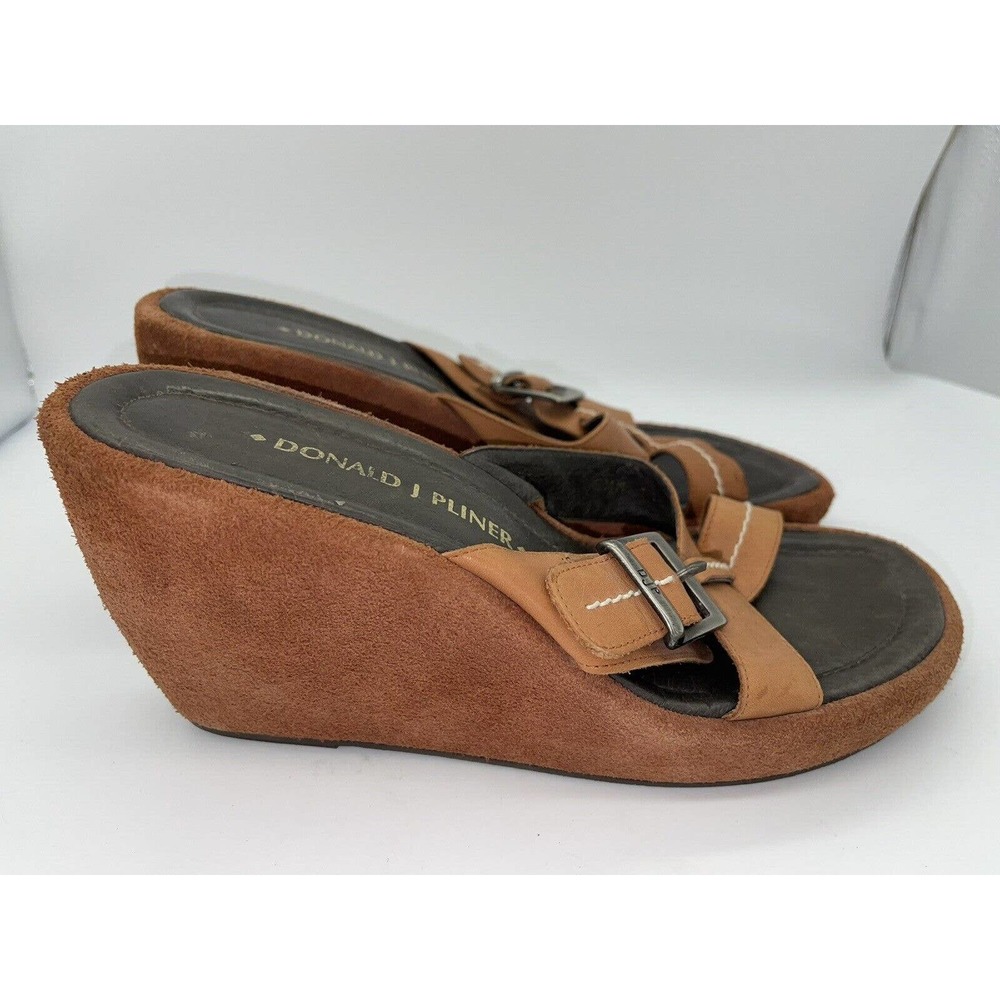Donald J Pliner Size 8.5M Burnt Orange / Brown Wedge Platform Slip-on Sandals - Picture 2 of 6